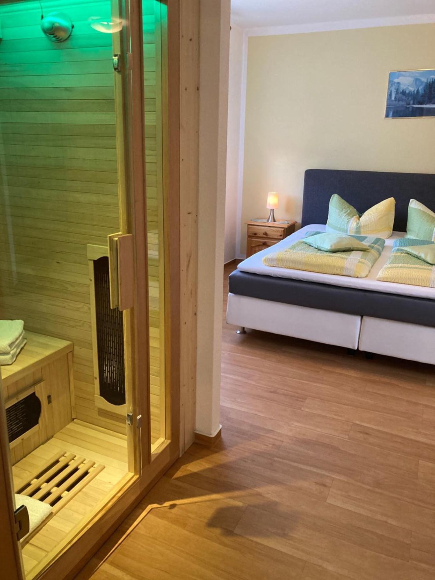 Hotel Am Schlosspark Mallin Room photo